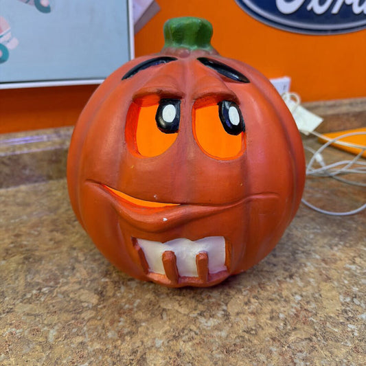 35-140 Orange M&M Jack-0-Lantern Lighted