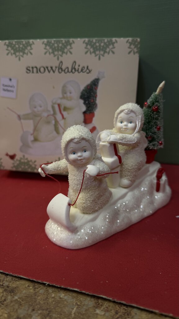 Department 56 Snowbabies Santa's Helpers