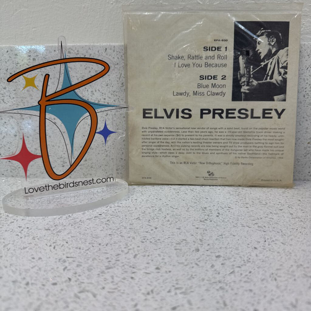 ELVIS PRESLEY-Elvis Preslen