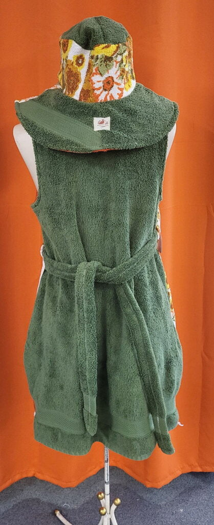 MENDED WING - Vtg Towel Wrap Dress Orange/Green Floral - Size M