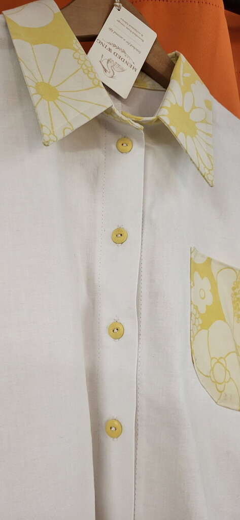Mended Wing Cropped Embroidered Pillowcase Top – Women's Size 2X