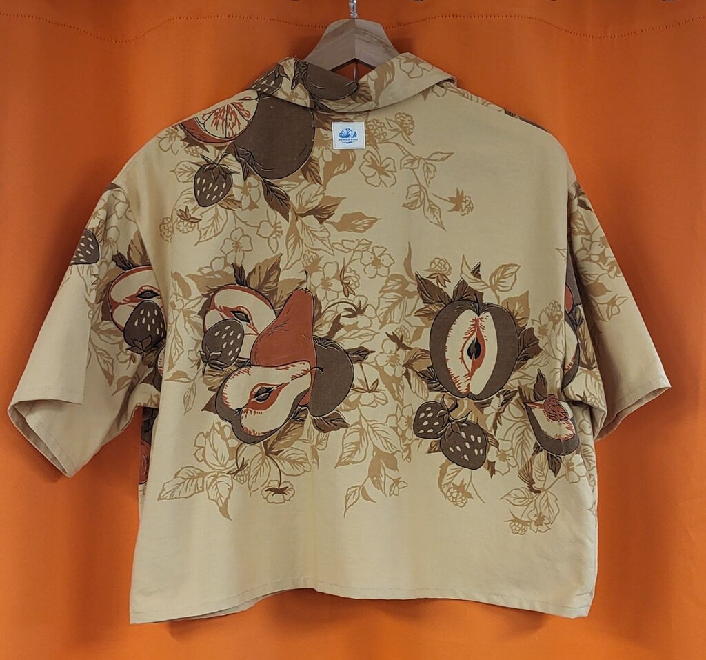 Fall Fruit Boxy Crop Top Women's XL | Mended Wing