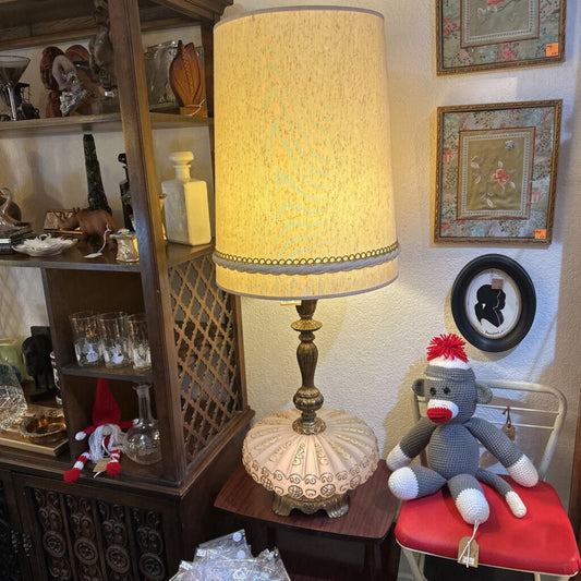 VINTAGE TABLE LAMP PAIR