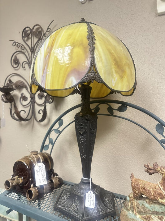 VINTAGE TABLE LAMP W/ GLASS SHADE