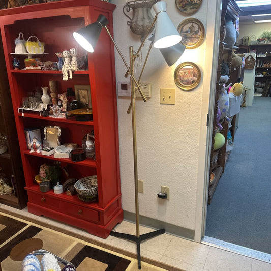 3 way floor lamp