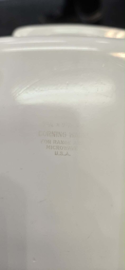 1975 Corningware Country Festival Casseorle with Pyrex Lid.