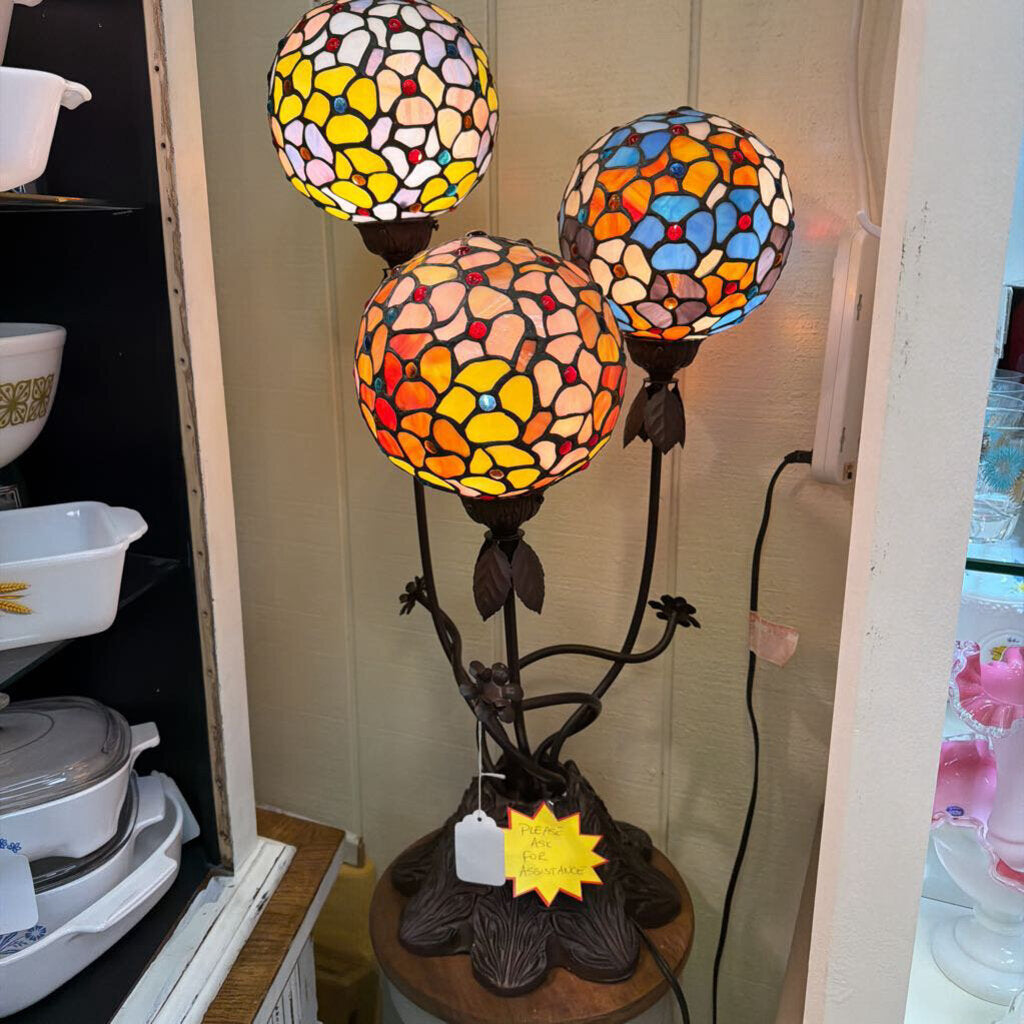 3 Globe Stained Glass Lamp-Heavy Base