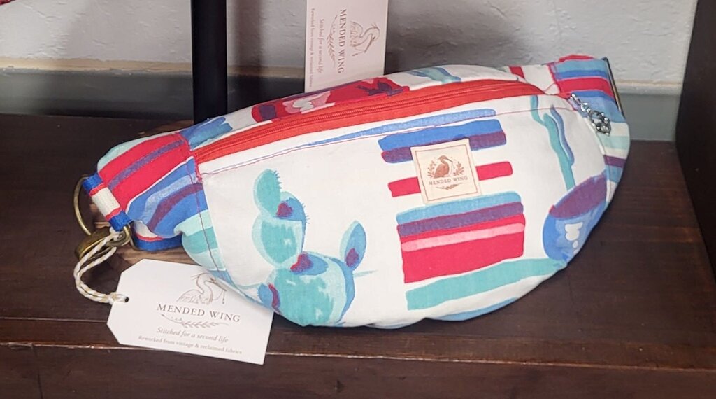 MENDED WING - Southwest Cactus Sm. Belt Bag