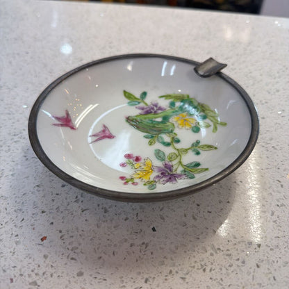ASIAN FLORAL ASHTRAY