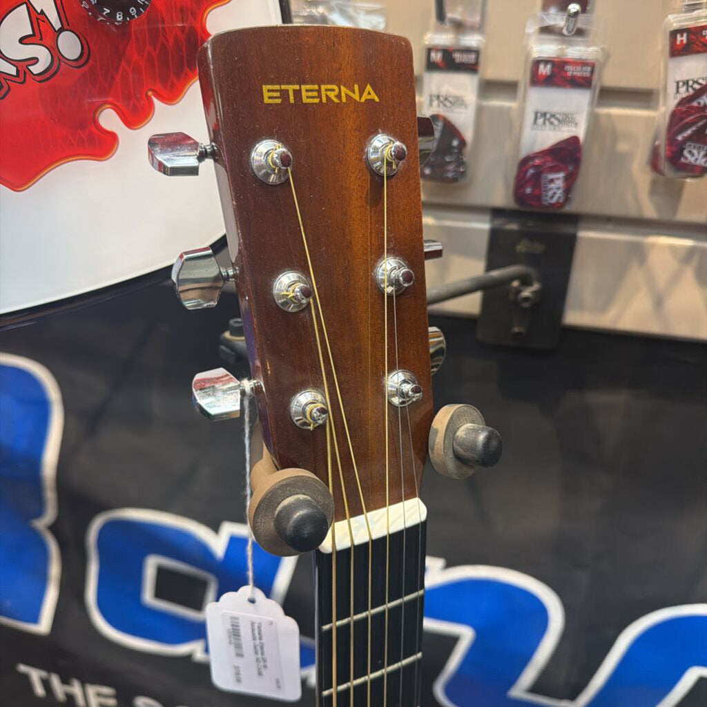 Yamaha Eterna EF-18 Acoustic Guitar NO CASE