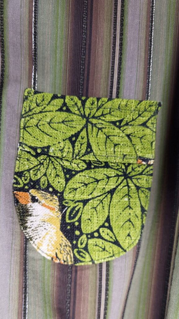 MENDED WING - Cropped Green/Brown Striped Owl Women's shirt - SIZE 2X