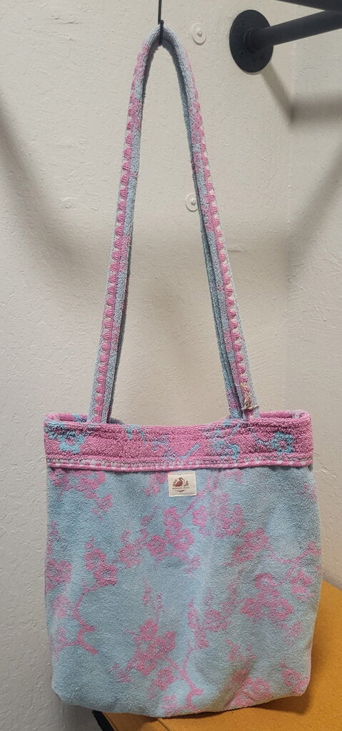 MENDED WING - Vtg Repurposed Beach Towel Tote Bag Purple/Blue