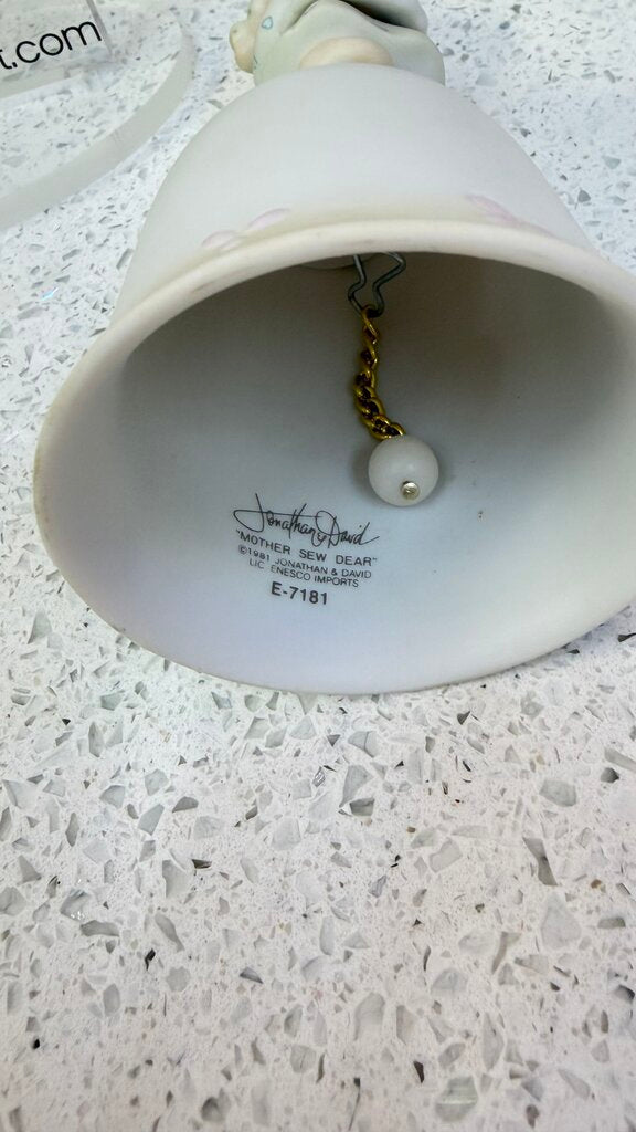 MOTHER SEW DEAR 1981 BELL