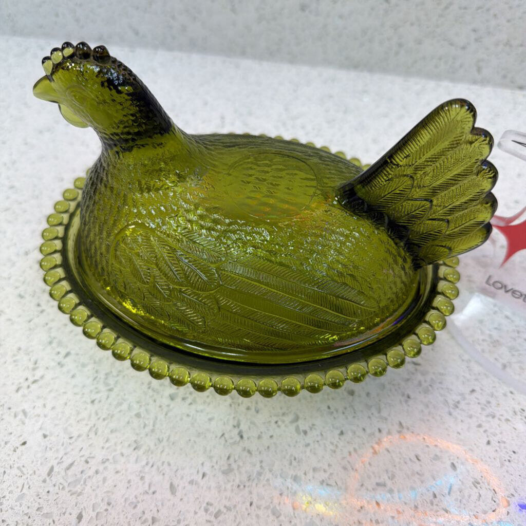 VINTAGE INDIANA GLASS OLIVE GREEN HEN ON A NEST COVERED DISH