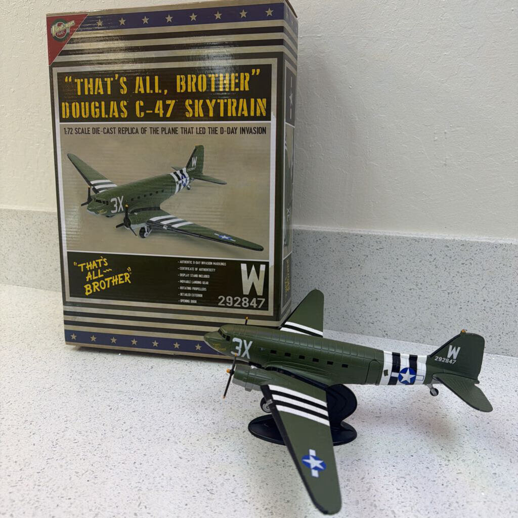 Diecast Douglas C-47 Skytrain Model Airplane – Vintage Aviation Collectible