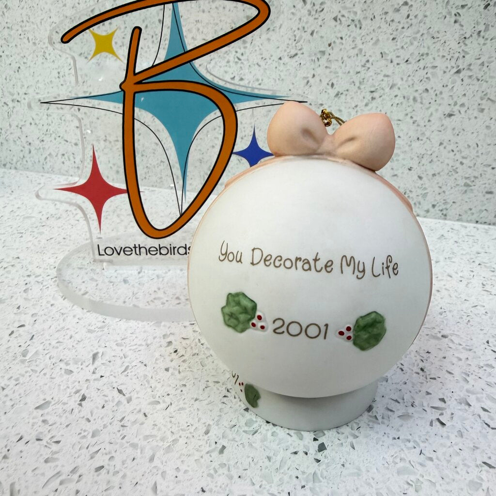 2001 Precious Moments “You Decorate My Life” #881163 Porcelain Christmas Ornament