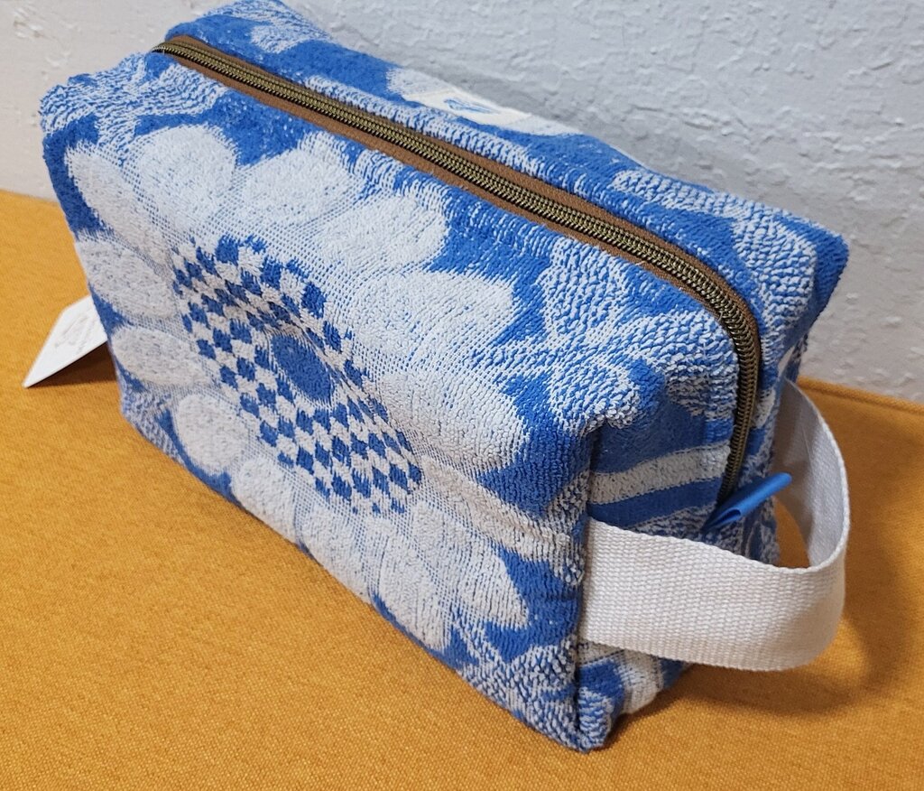 Vintage Blue Sunflower Terry Towel Travel Bag | Mended Wing