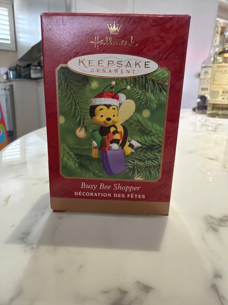 Hallmark Keepsake Ornament Busy Bee Shopper