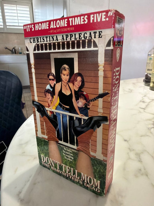 Don't Tell Mom the Babysitter's Dead VHS