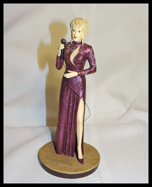 TAMMY WYNETTE STATUE